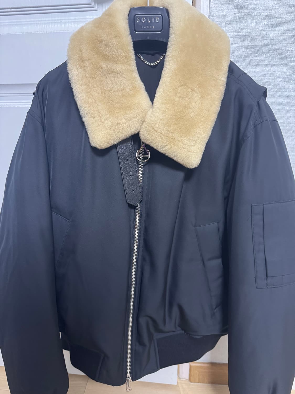 솔리드옴므 다운봄버 패딩 상품이미지1