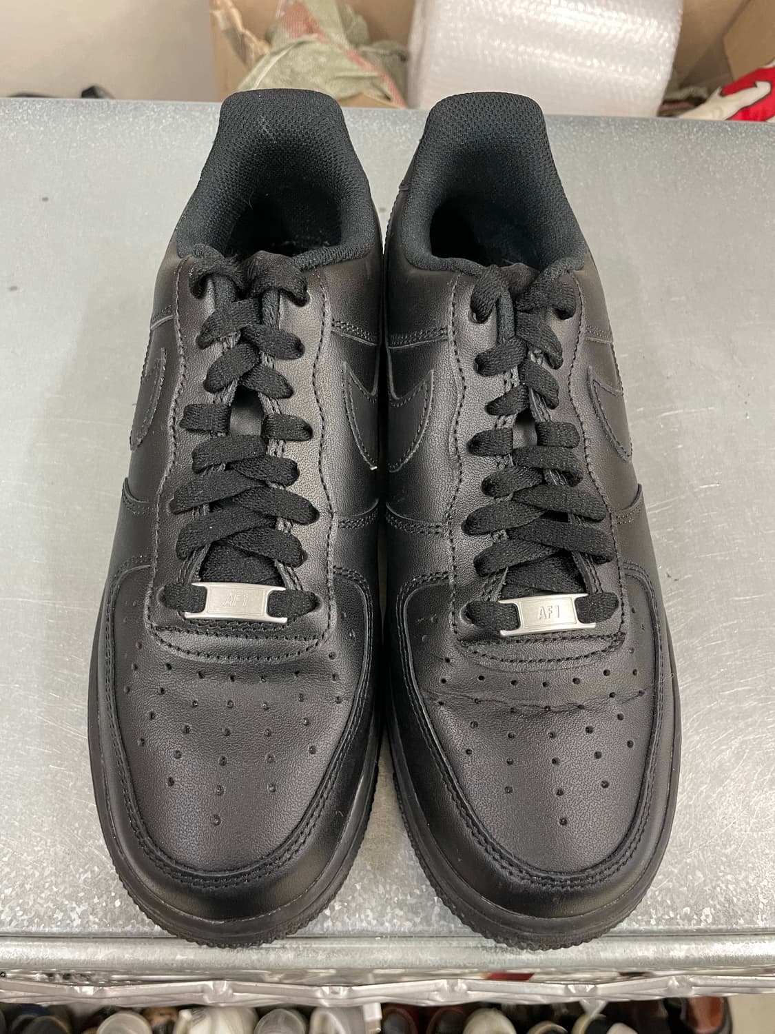 나이키 에어포스 1 트리플 블랙 255 (gr-4099) 상품이미지5