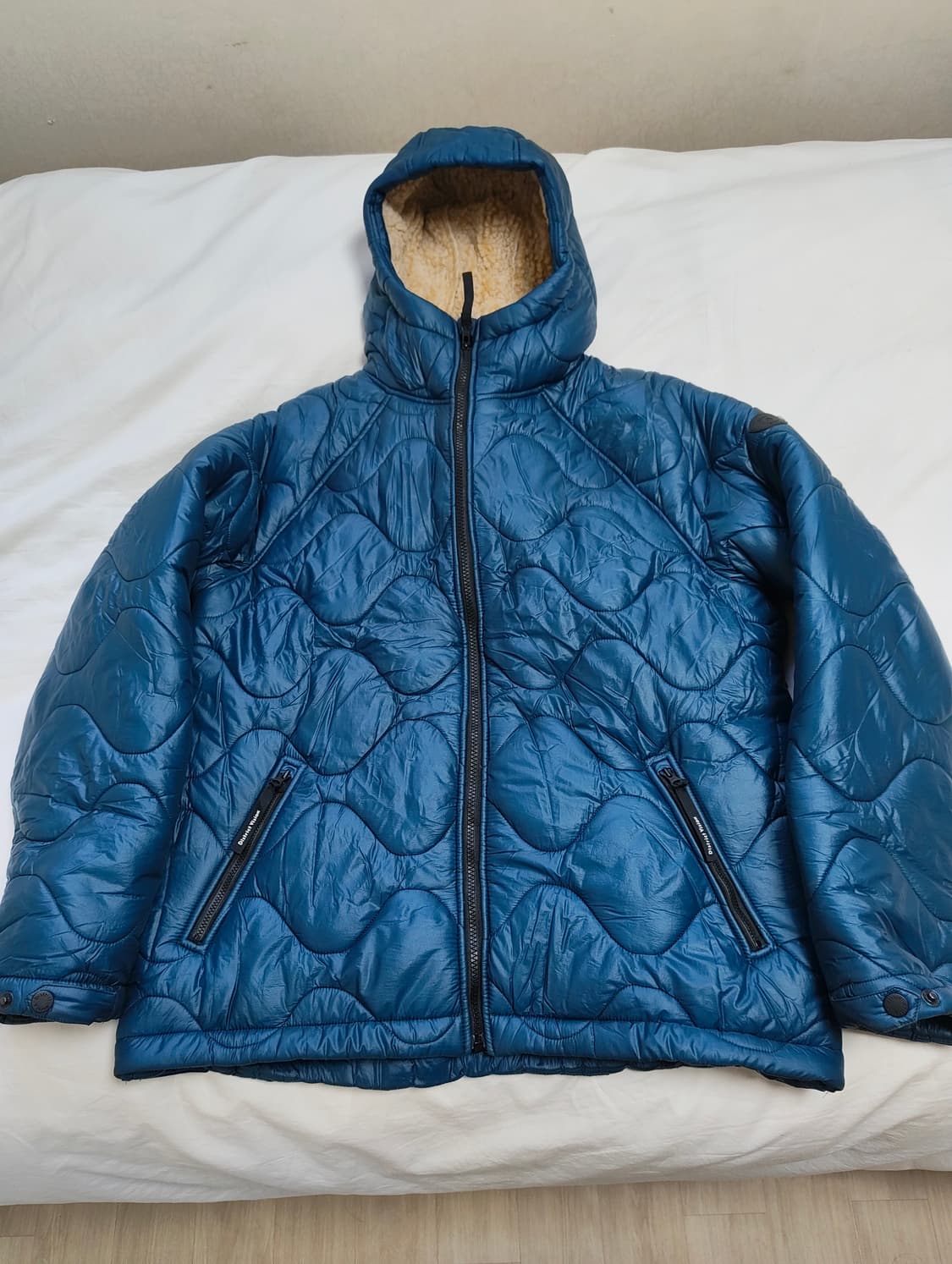 디스트릭트 비전 퀼티드 플리스 상품이미지3