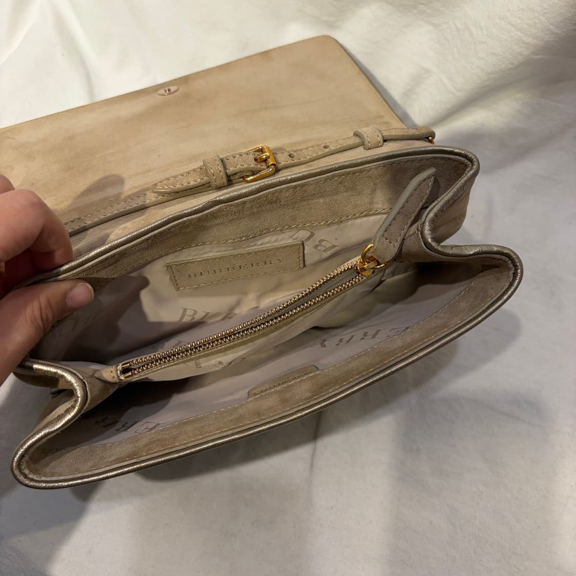 버버리 레이스 패턴 체인 클러치 숄더백 가방 상품이미지10