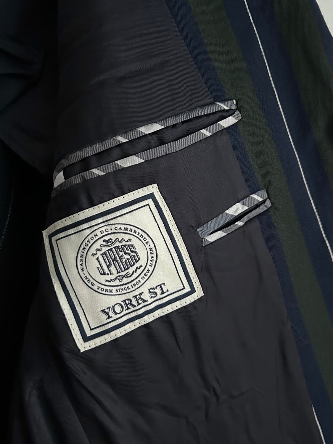 J.press York St. 2013 FALL 스트라이프 금장 블레이저 상품이미지7