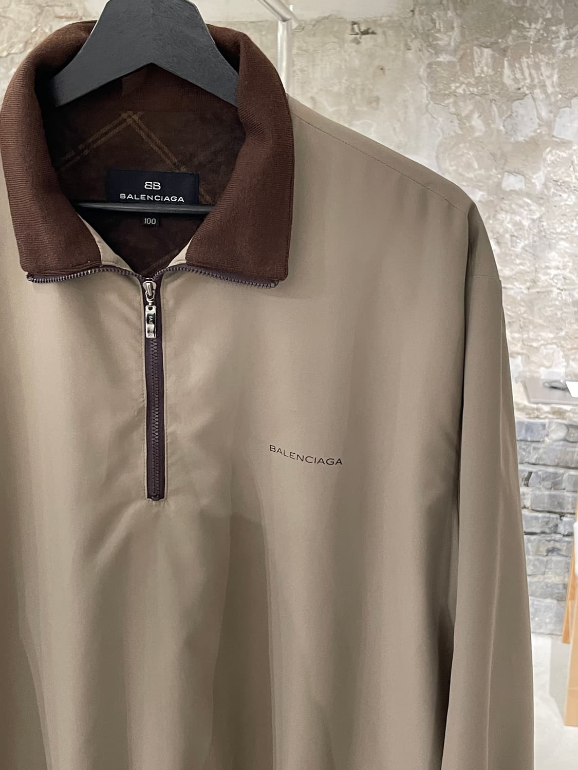 발렌시아가 베이지 하프집 폴리에스텔 웜업 상품이미지3