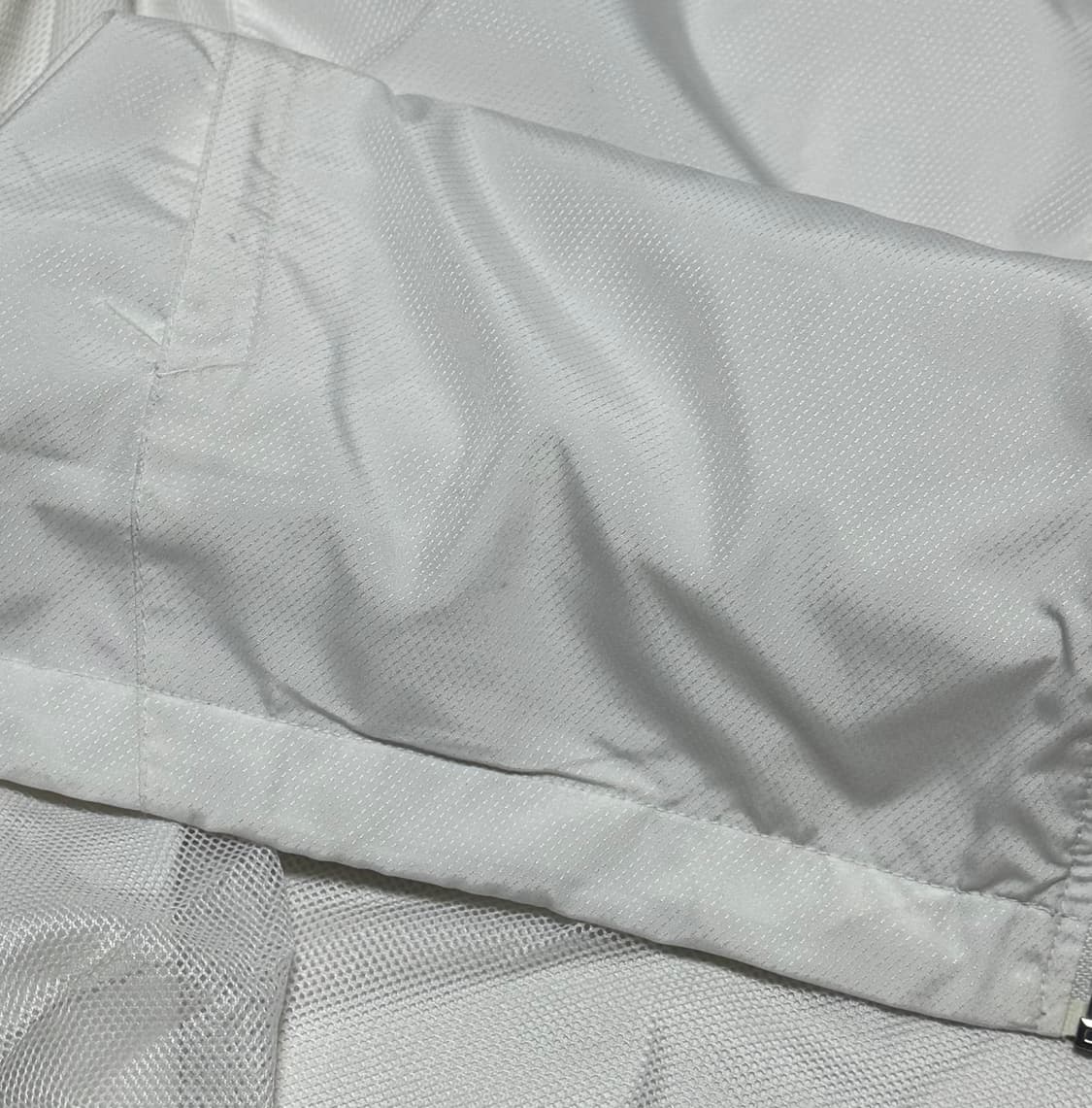 아디다스 화이트 그레이 바람막이 상품이미지5