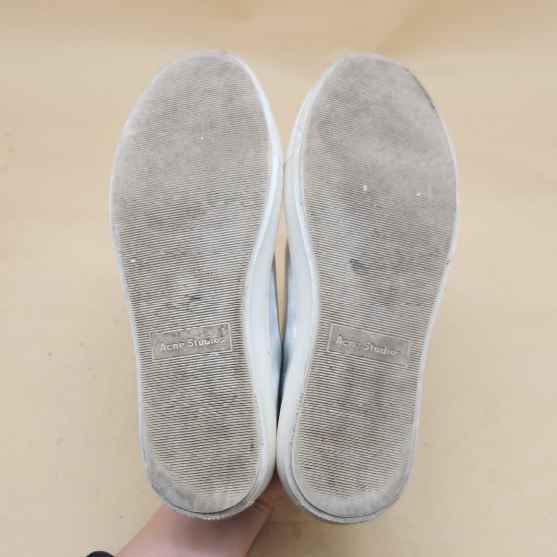 아크네스튜디오 아드리아나 여성스니커즈 240 상품이미지3