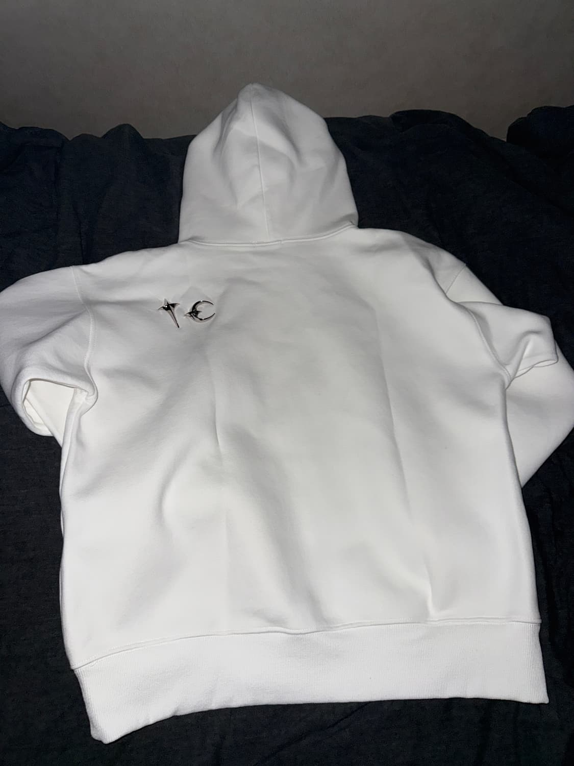 떠그클럽 아머 후드티 상품이미지2