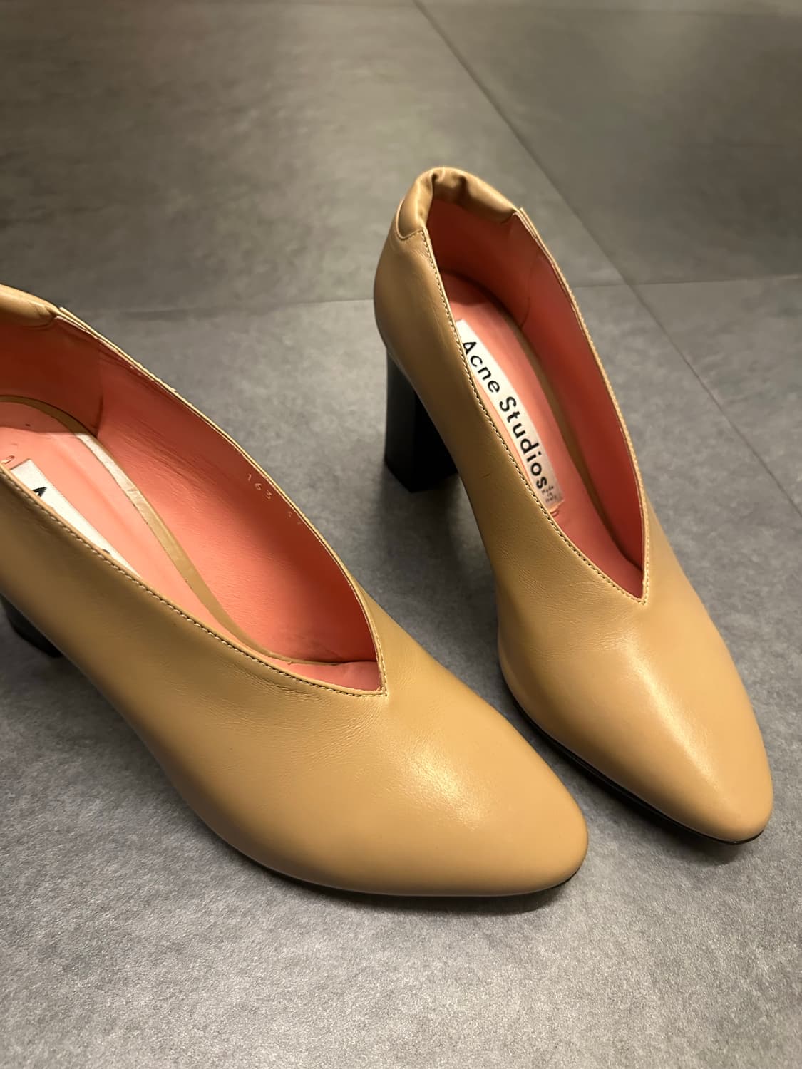 Acne Studios 베이지 구두 상품이미지3