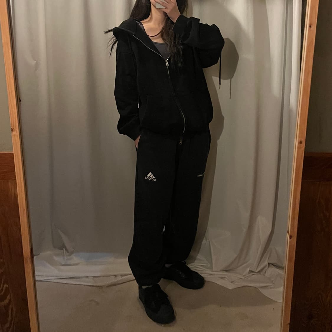 고샤 루브친스키 아디다스 트레이닝 조거팬츠 상품이미지5