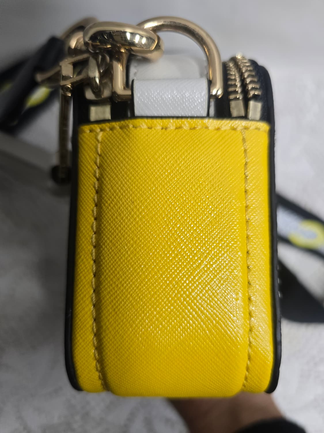 마크제이콥스 미니 크로스백 상품이미지6