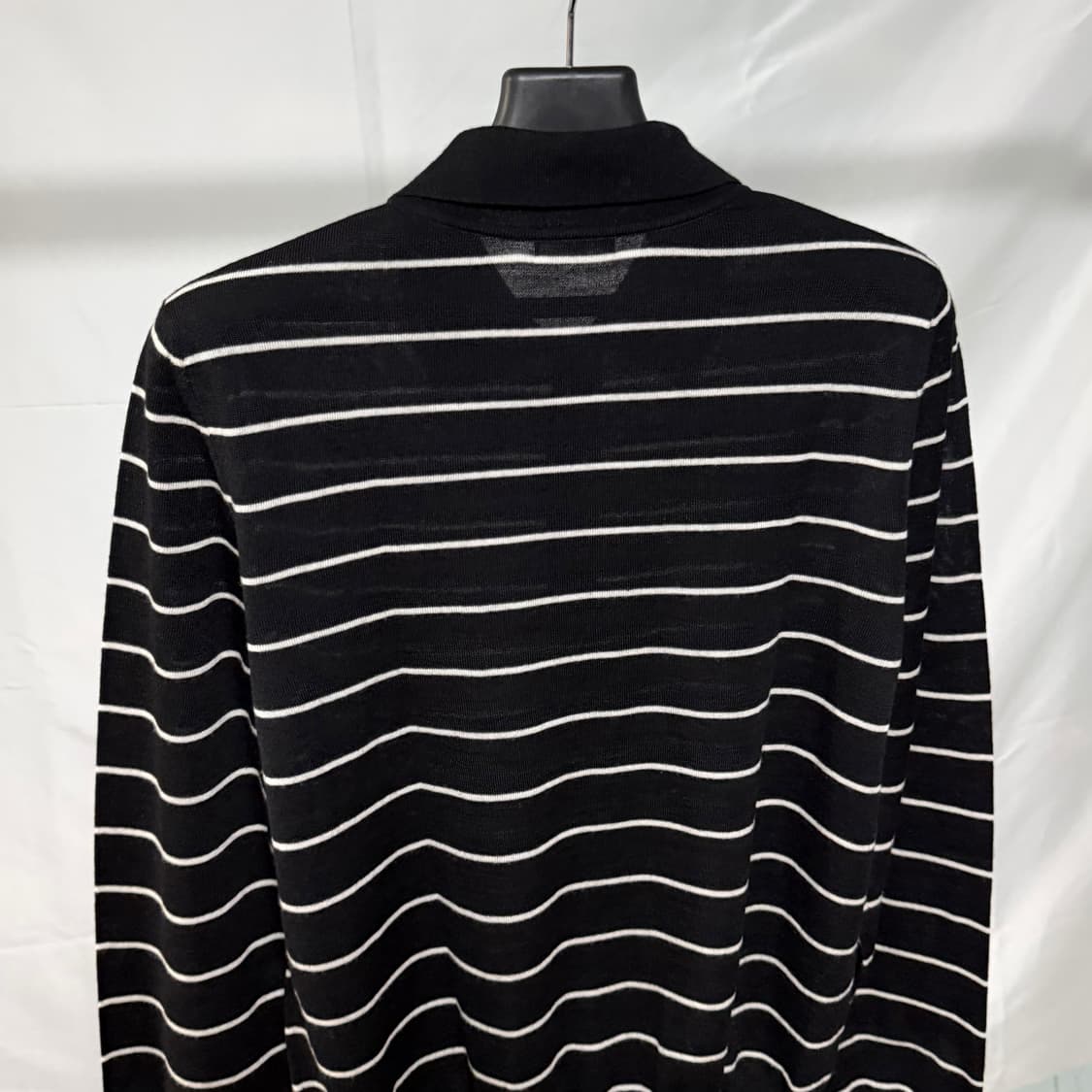 [S+급/M] 셀린느 트리오페 스트라이프 긴팔 카라티 블랙 상품이미지5