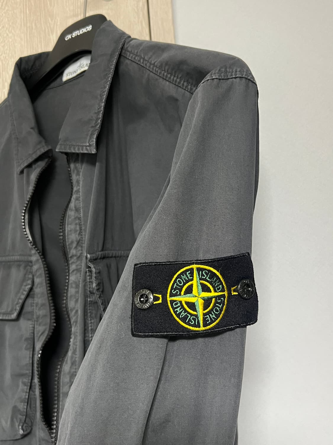 스톤아일랜드 21fw 올드이펙트 오버셔츠 상품이미지2