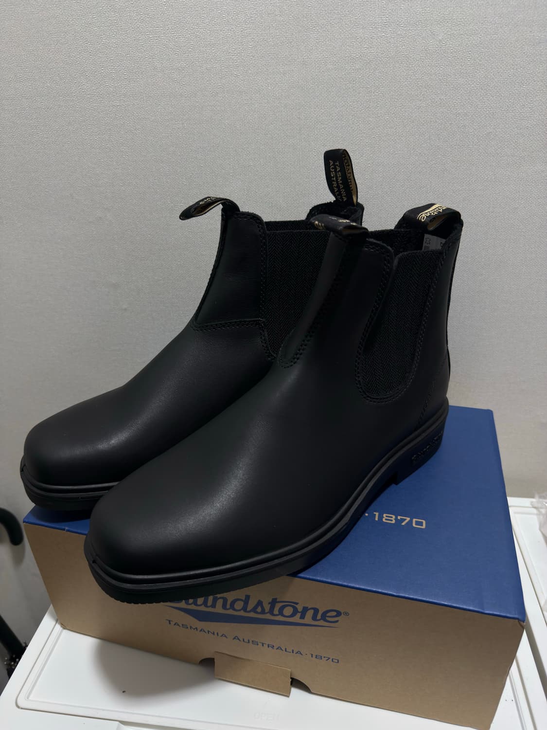 블런드스톤/ 663 블랙 / 9사이즈(280~285) 상품이미지1