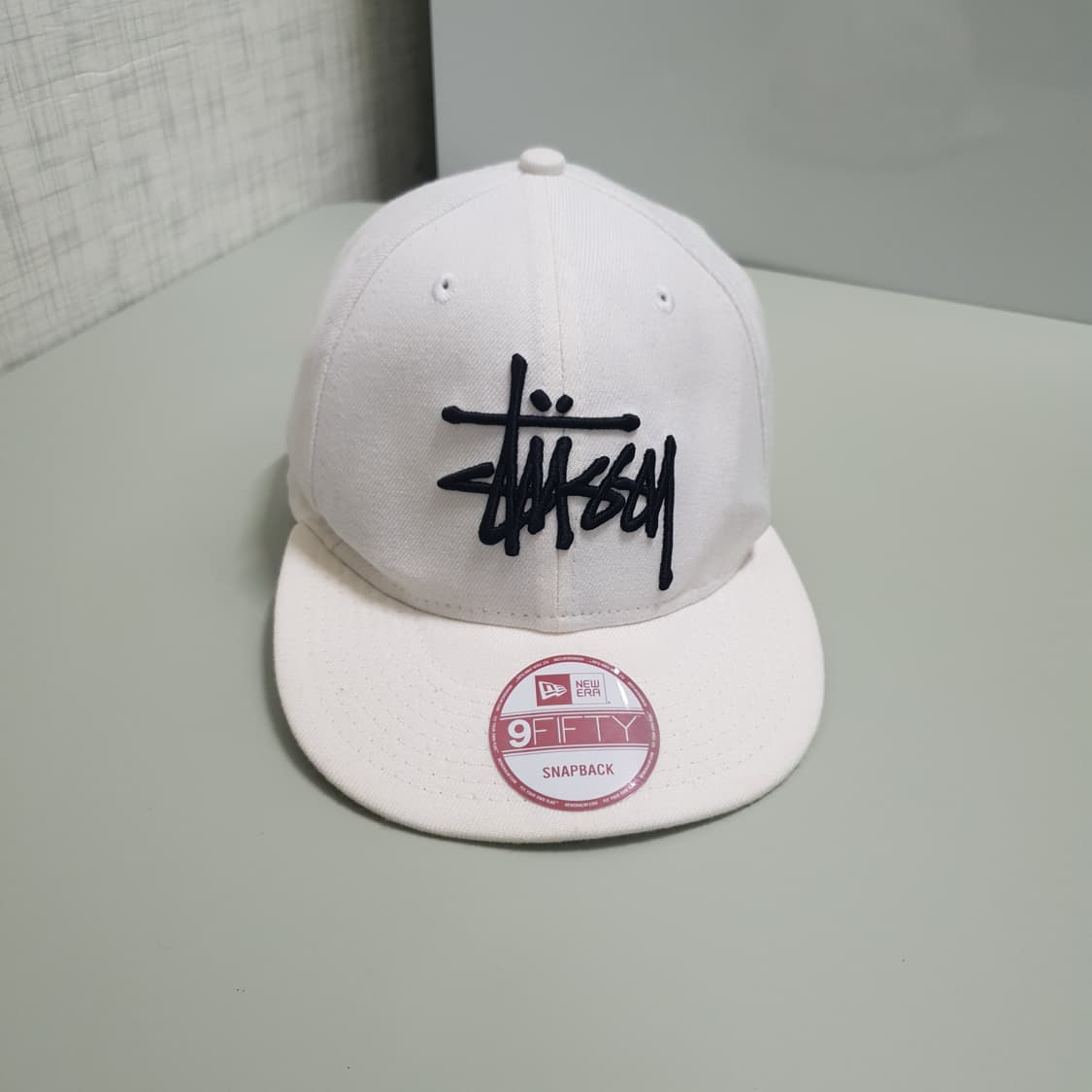 스투시 X 뉴에라 9FIFTY 스냅백 크림 화이트 OS 상품이미지7
