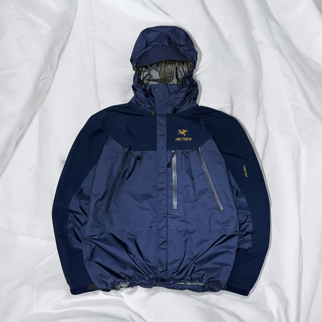 Arc’teryx Theta LT Gore-Tex Jacket 상품이미지1