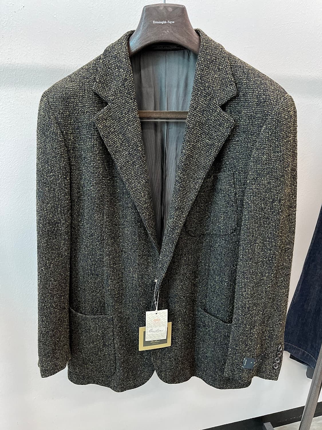 110) 꼬르넬리아니 이태리 트위드 자켓  상품이미지4