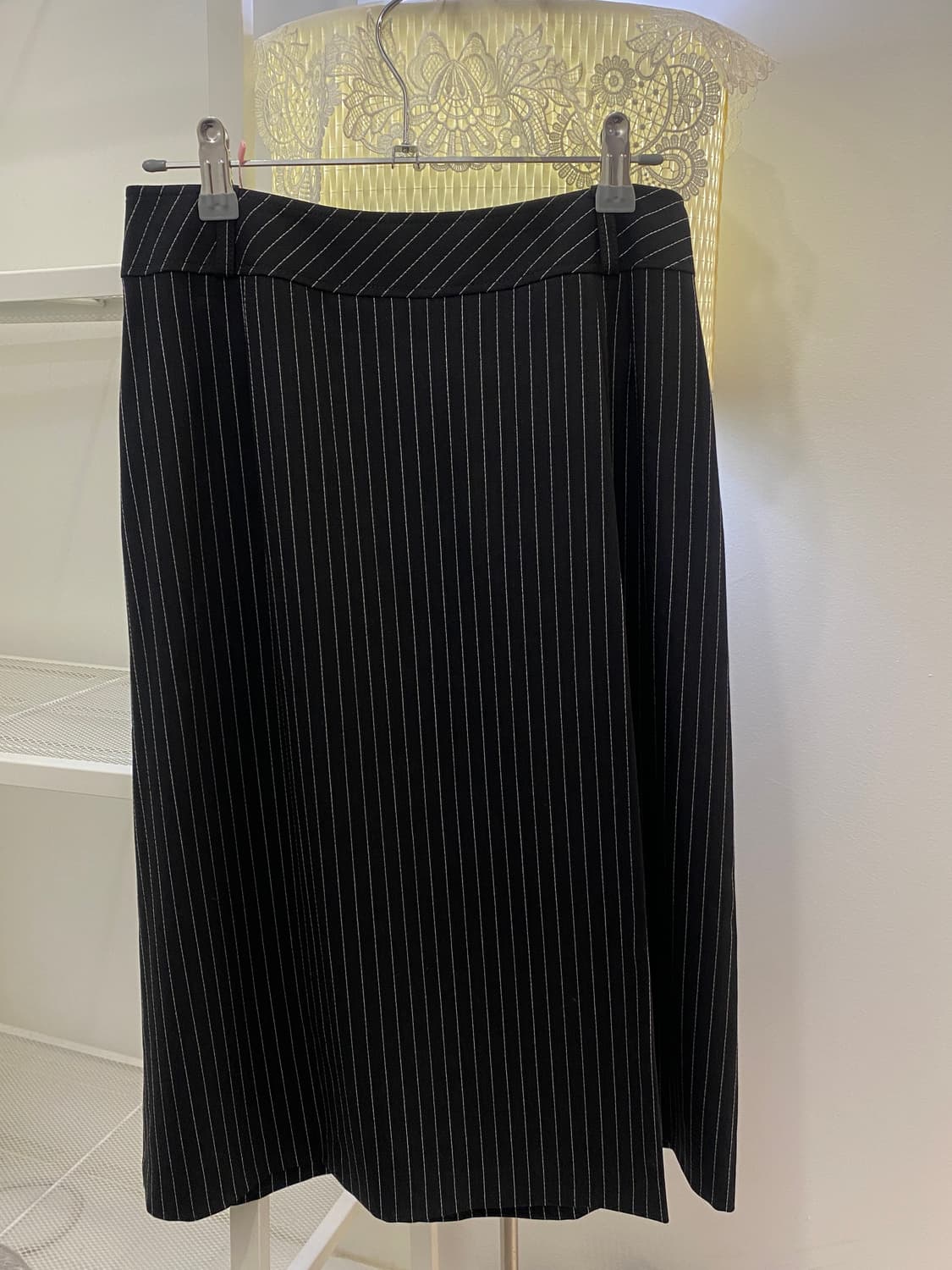 일본빈티지 세로 줄무늬 블랙 미디스커트 상품이미지2