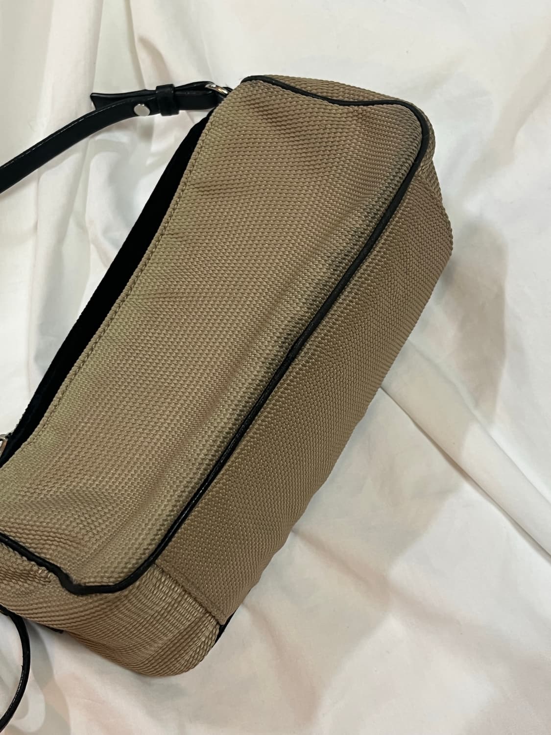 생로랑 숄더백 상품이미지4