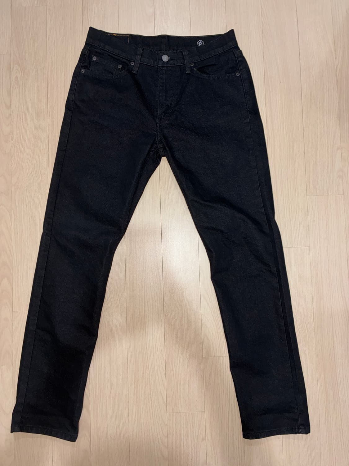 리바이스 502 블랙 빈티지 락시크 데님 상품이미지5