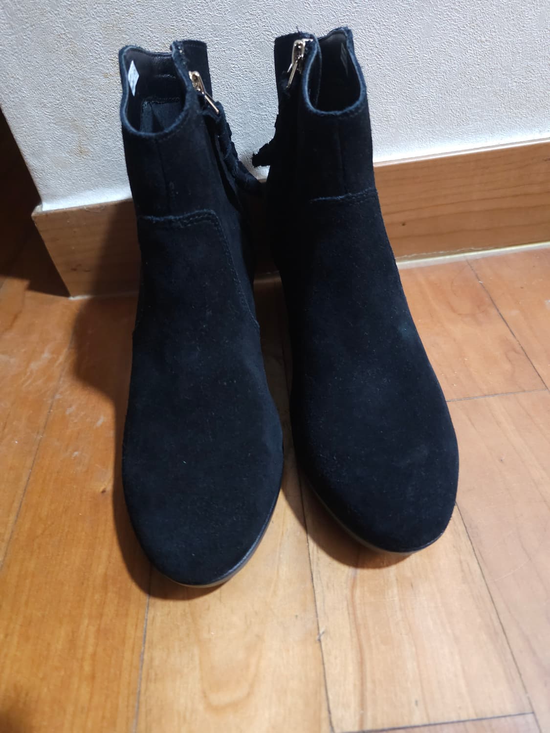 새상품)크록스 스웨이드 웨지힐 앵클부츠 240 상품이미지3