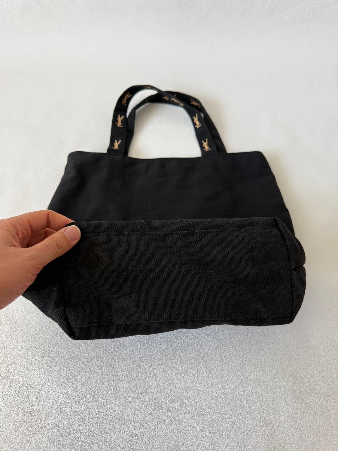 입생로랑(YvesSaintLaurent) 토트백(비매품) 상품이미지4