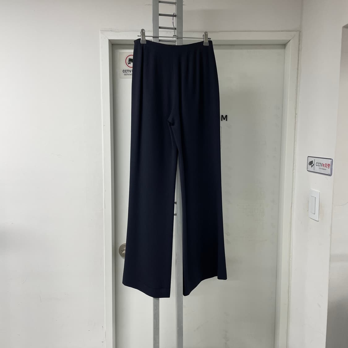 발렌티노 네이비 슬랙스 40(W) 상품이미지4