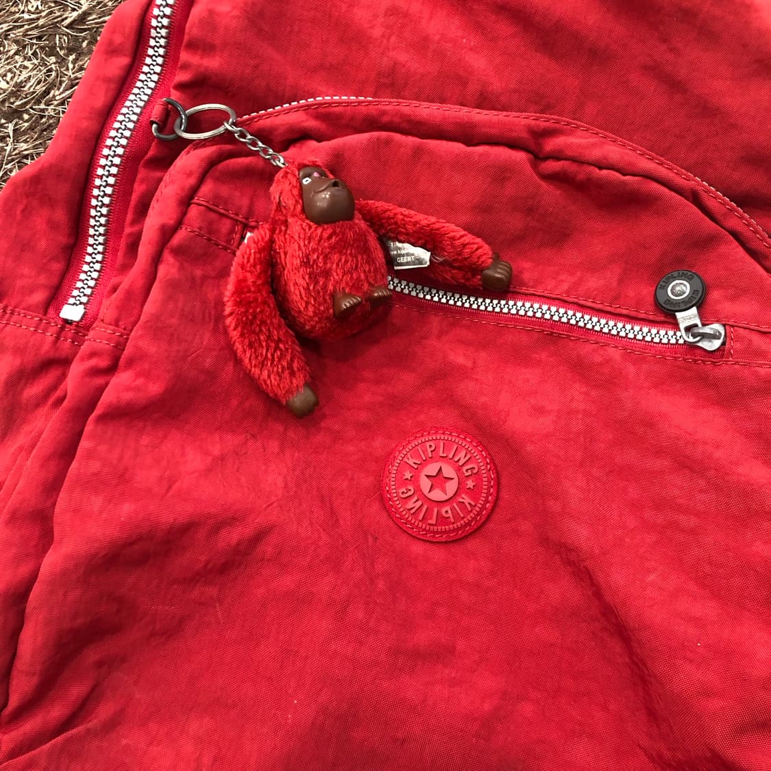 키플링 레드 나일론 백팩 상품이미지2