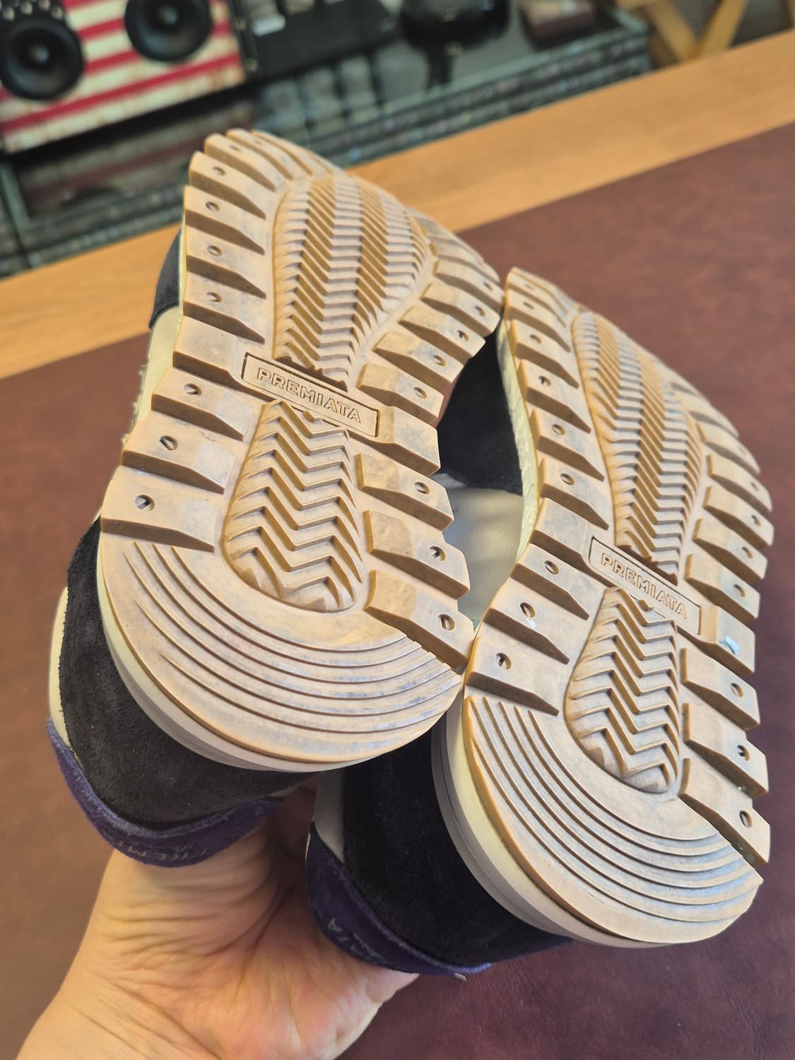 실착용3회 프리미아타   230-235(36) 스니커즈 상품이미지5