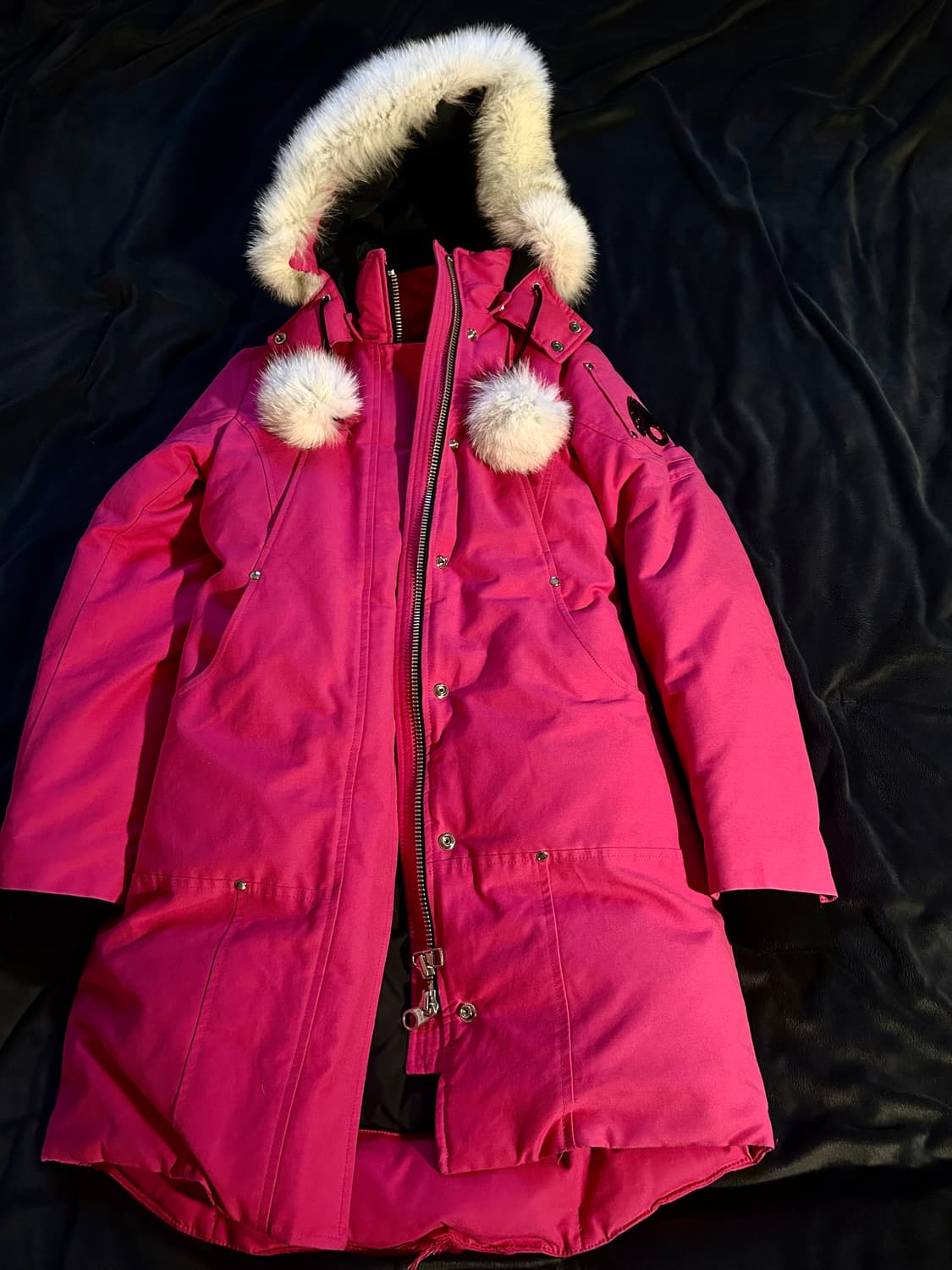 Moose Knuckles Pink Fur Jacket 상품이미지1