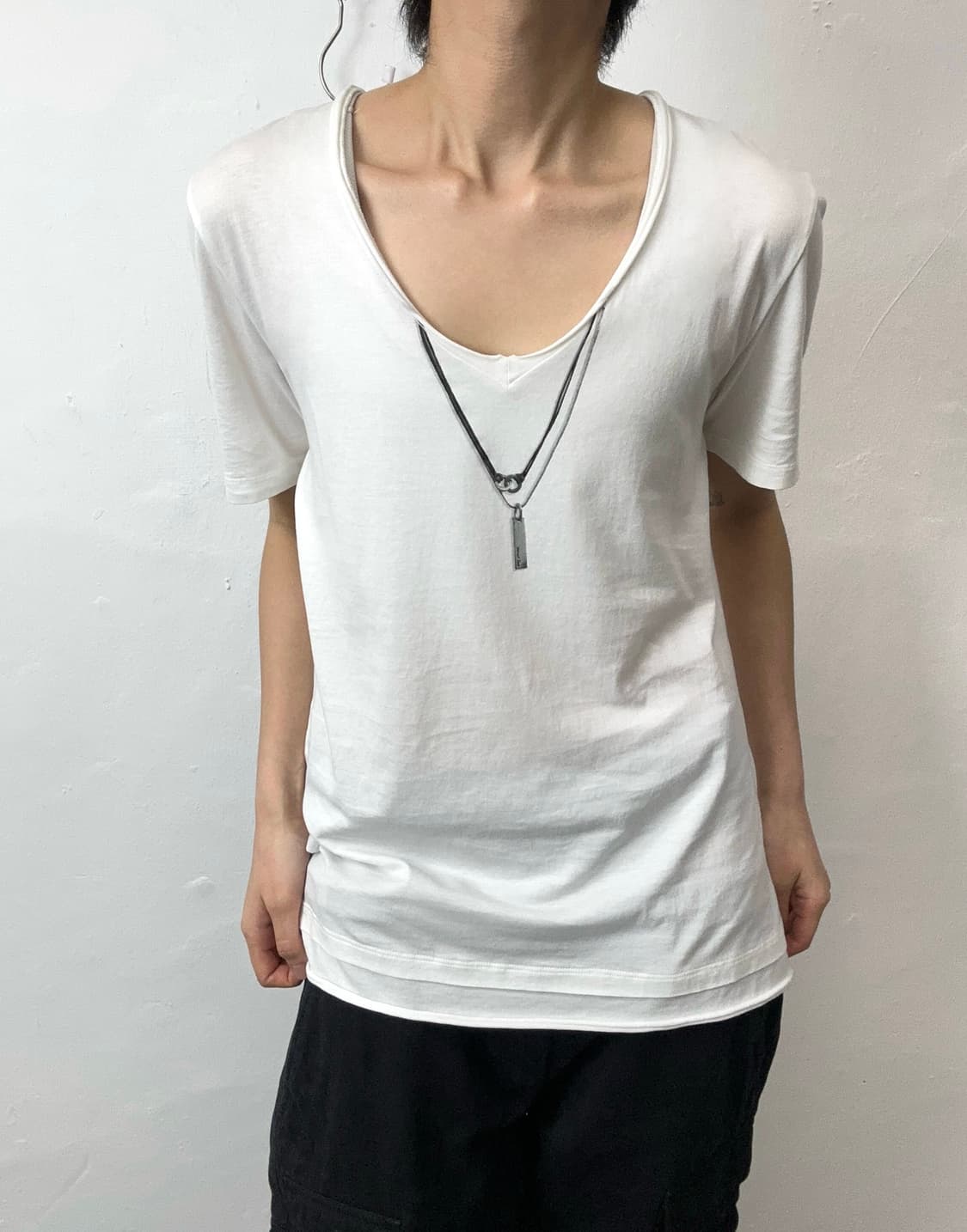Neil Barrett Double-Neck Layered Slim-Fi 상품이미지1
