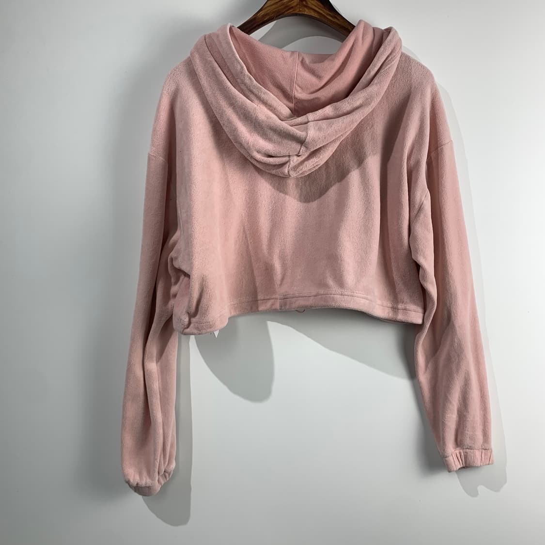 아디다스 딸기우유 플리스 크롭 후드티 상품이미지3