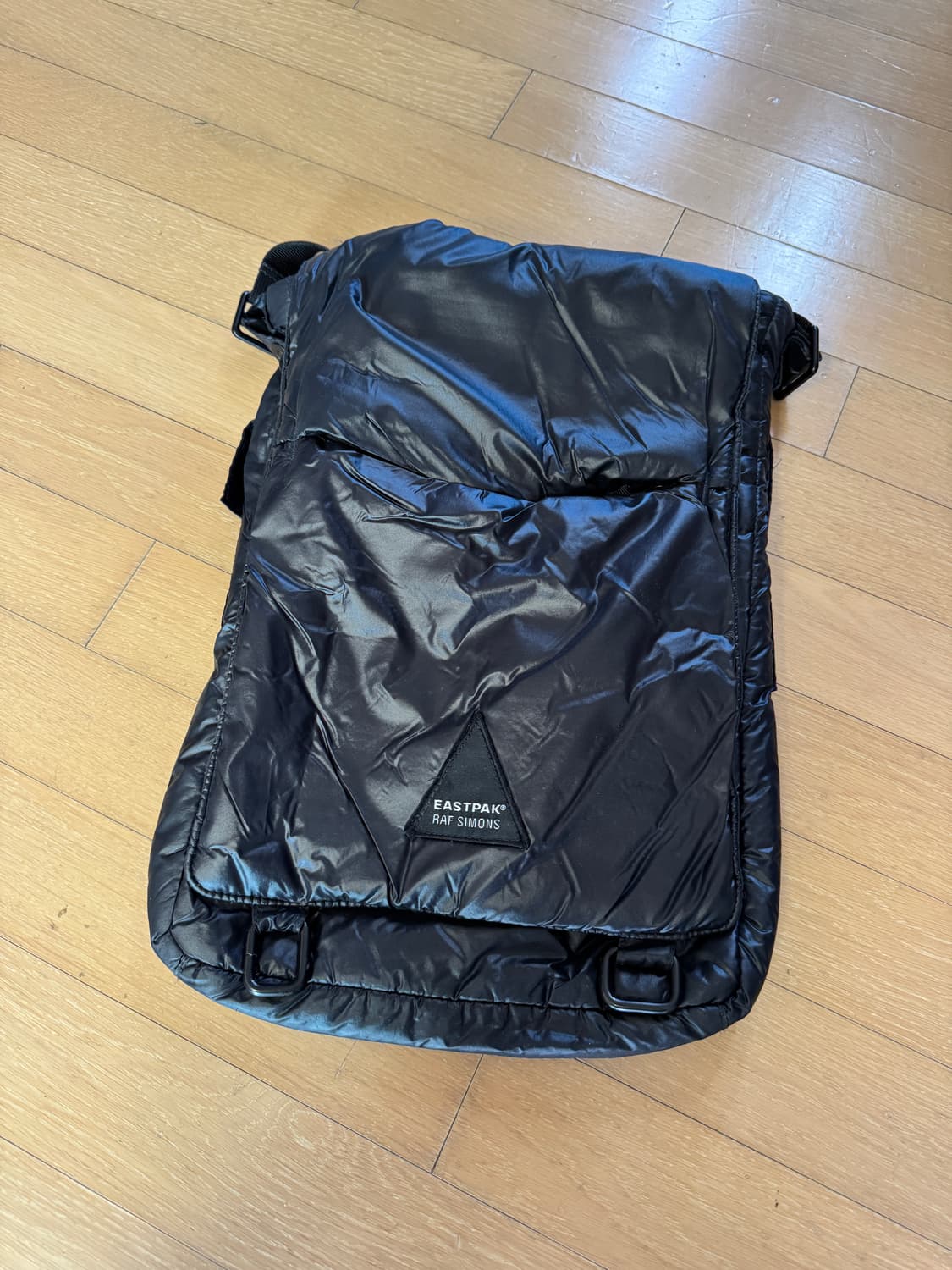 Raf Simons 라프 시몬스 이스트팩 패딩 슬링백 크로스백 상품이미지1