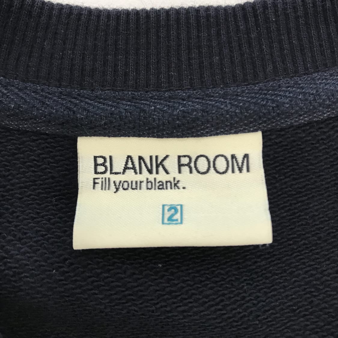 블랭크룸 BLANK ROOM 네이비 스웻맨투맨 [2] 상품이미지5