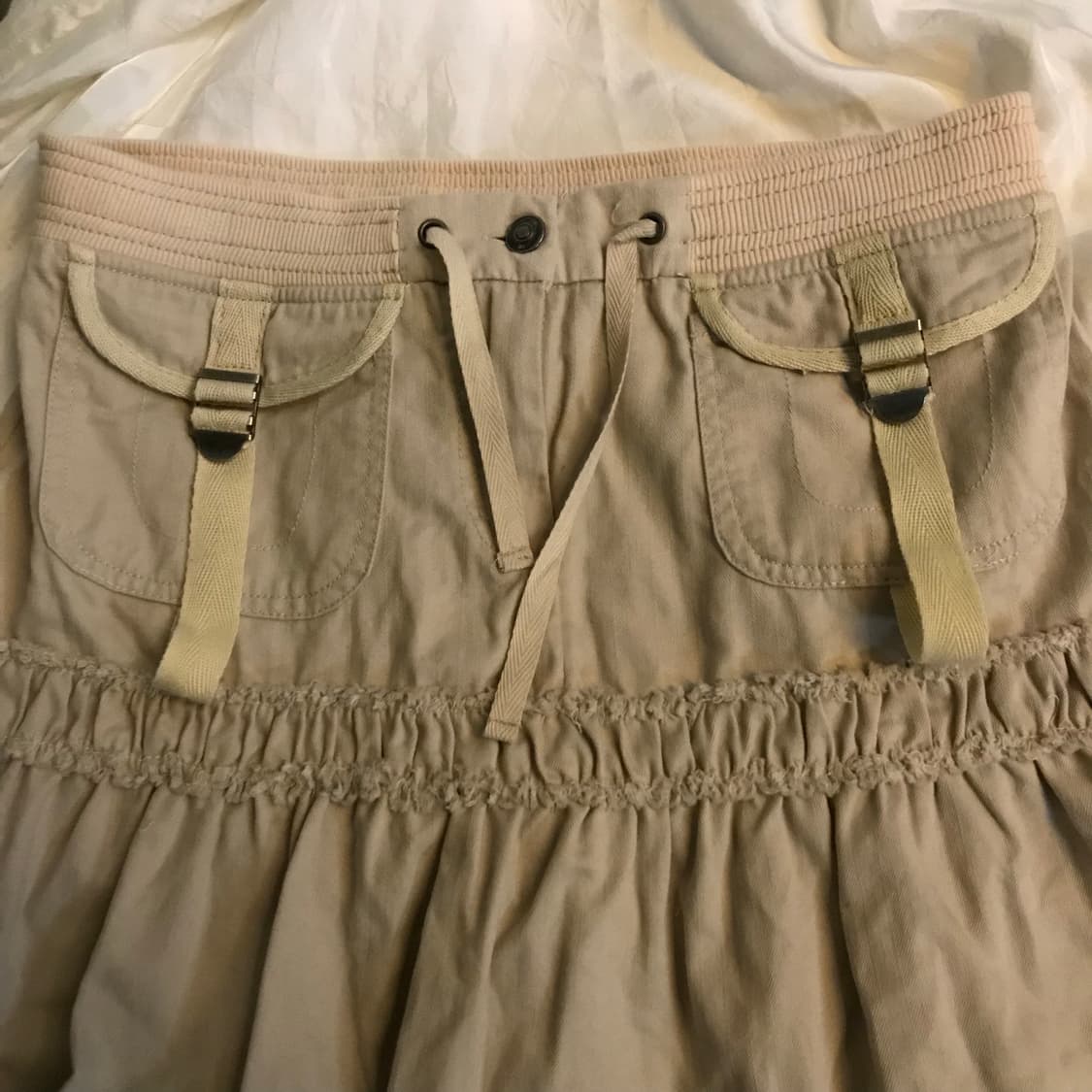 Vintage 러힙 베이지 카고 포켓 미니스커트 상품이미지3