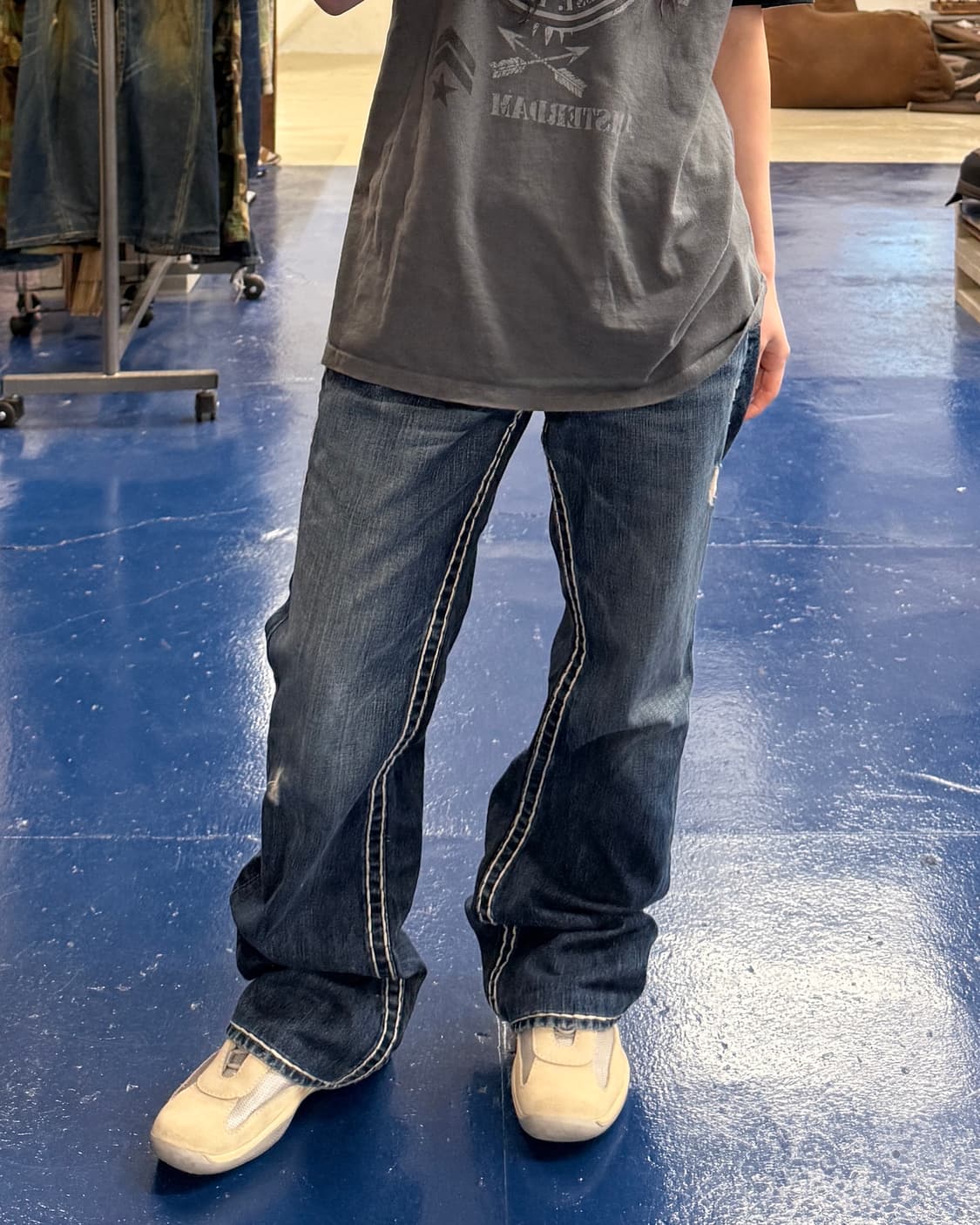 트루릴리젼 스티치 데님 팬츠 상품이미지1