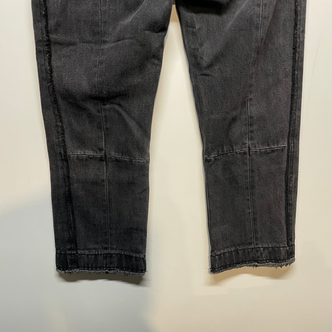 앤더슨벨 흑청 데님 팬츠 상품이미지7