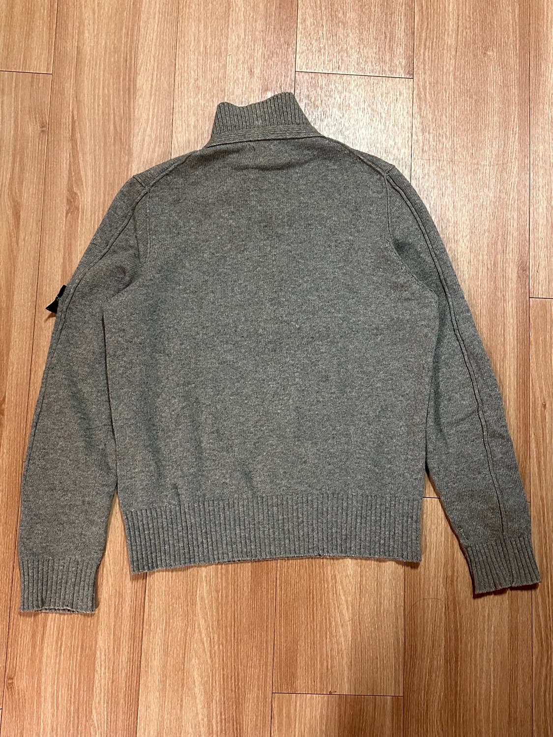 스톤아일랜드 풀오버 니트 L 상품이미지4