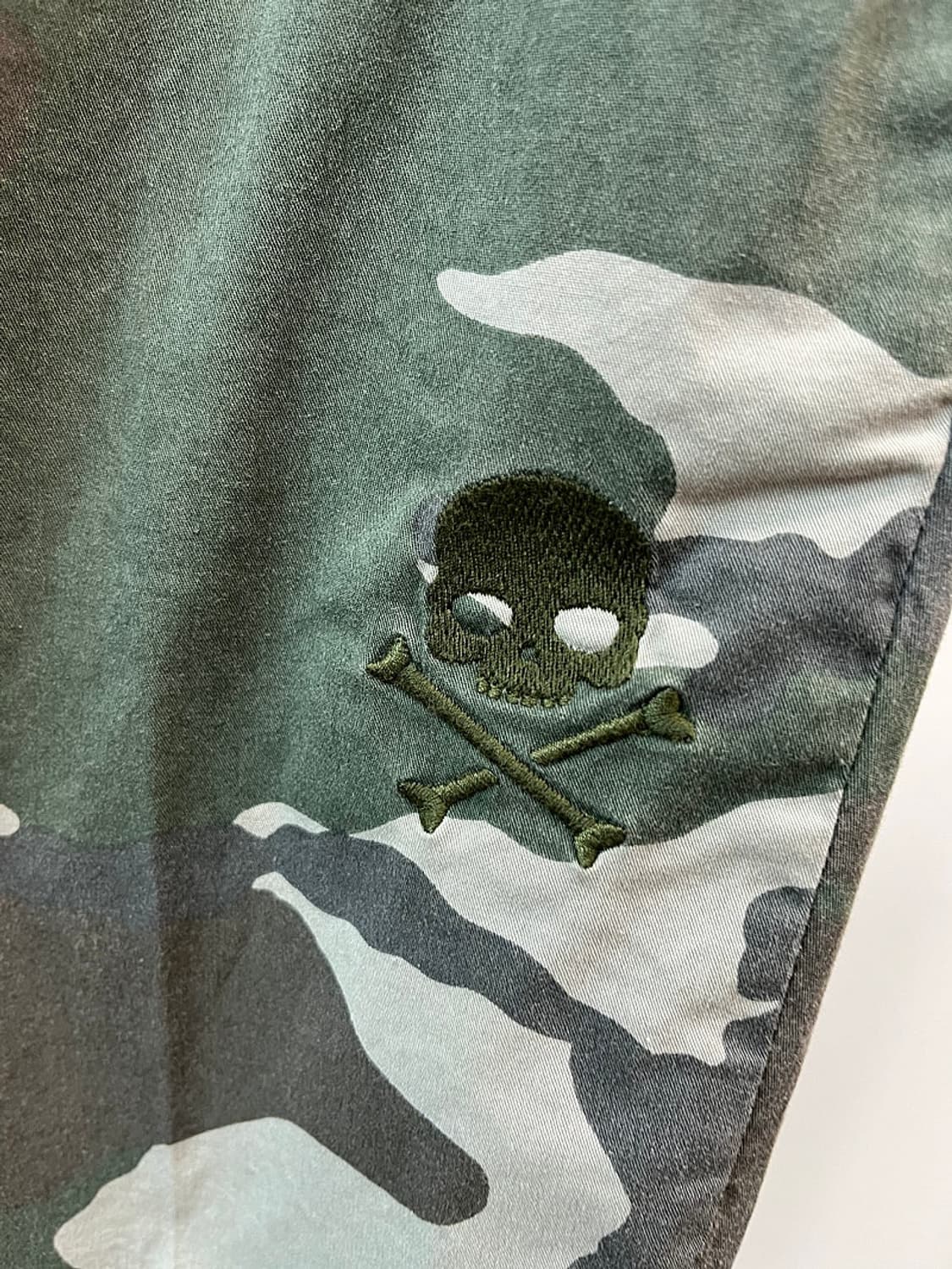 31) 하이드로겐 스컬자수 카모팬츠  상품이미지7