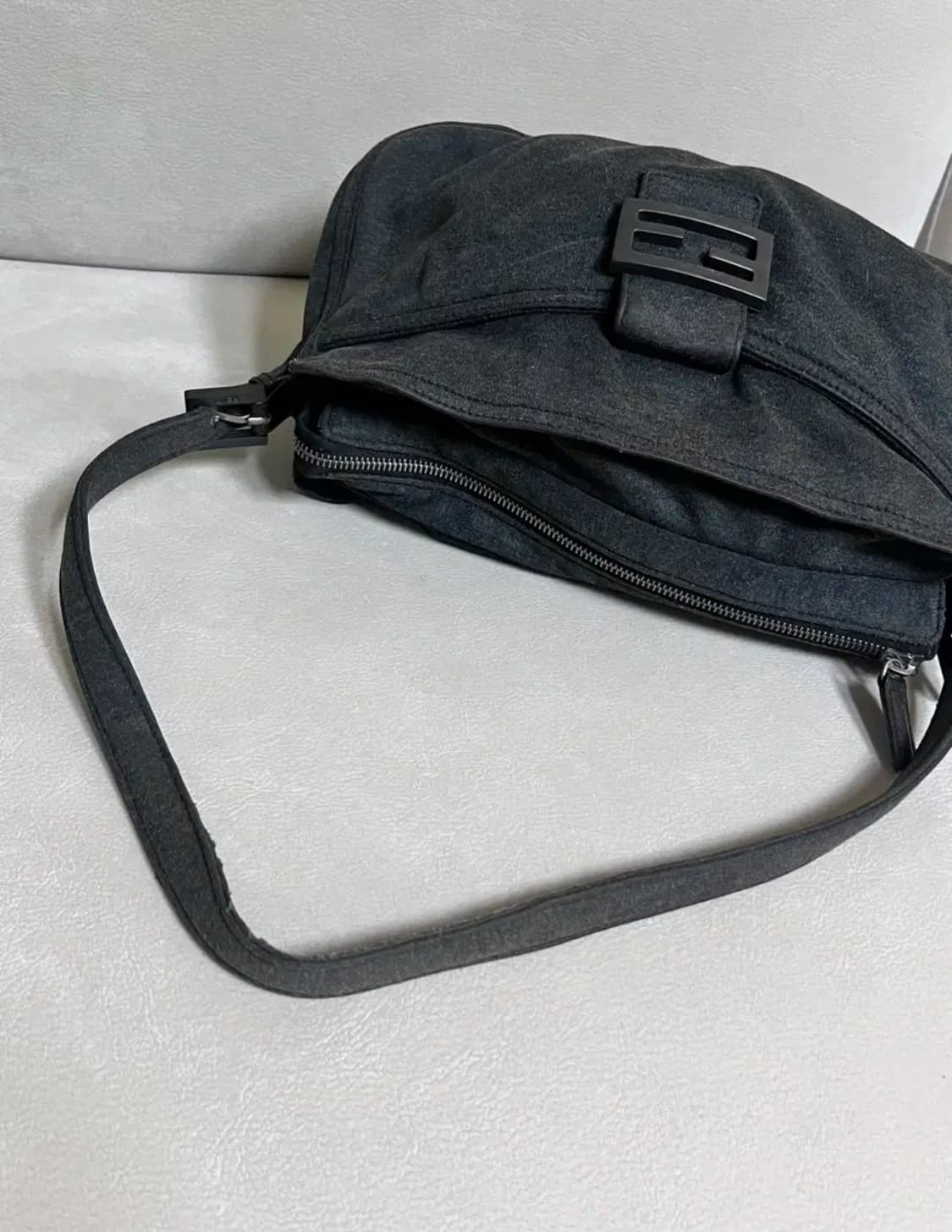 Fendi Gray Wool Mamma Baguette Shoulder 상품이미지4