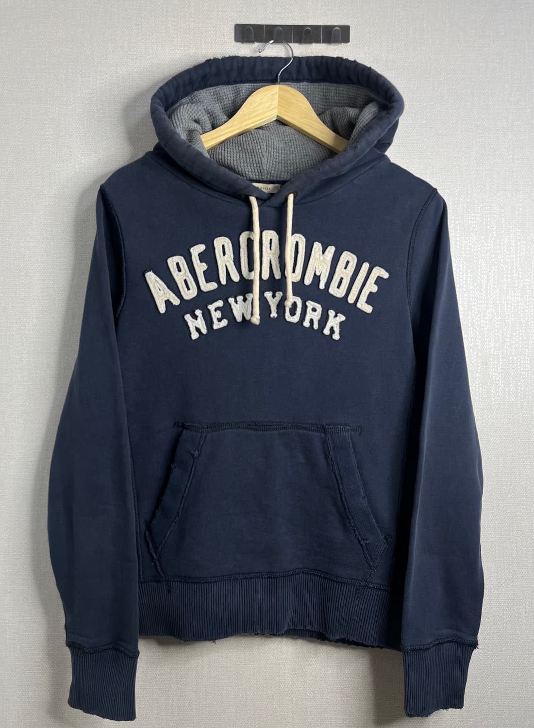 아베크롬비 네이비 후드티 상품이미지1