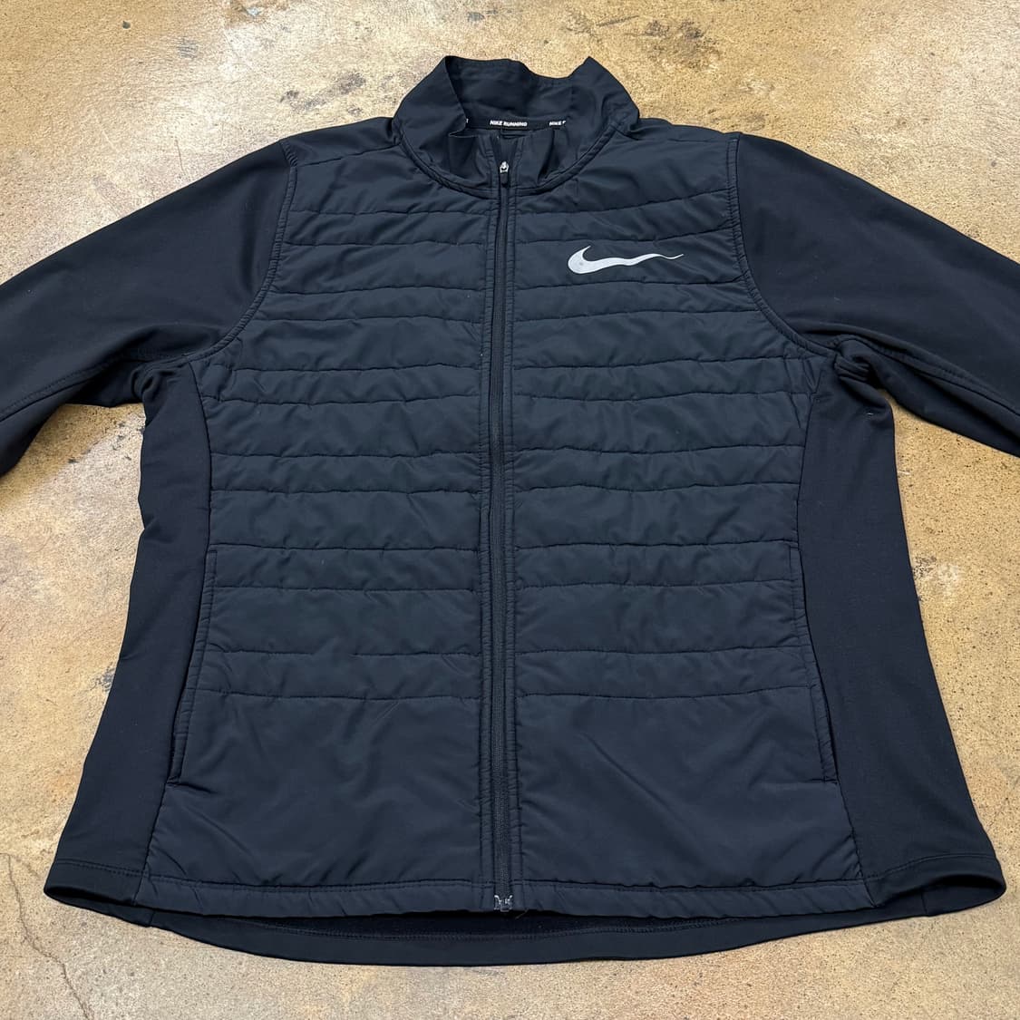 [정품/XL] 나이키 런닝 퀼팅 자켓 블랙 b16 상품이미지3