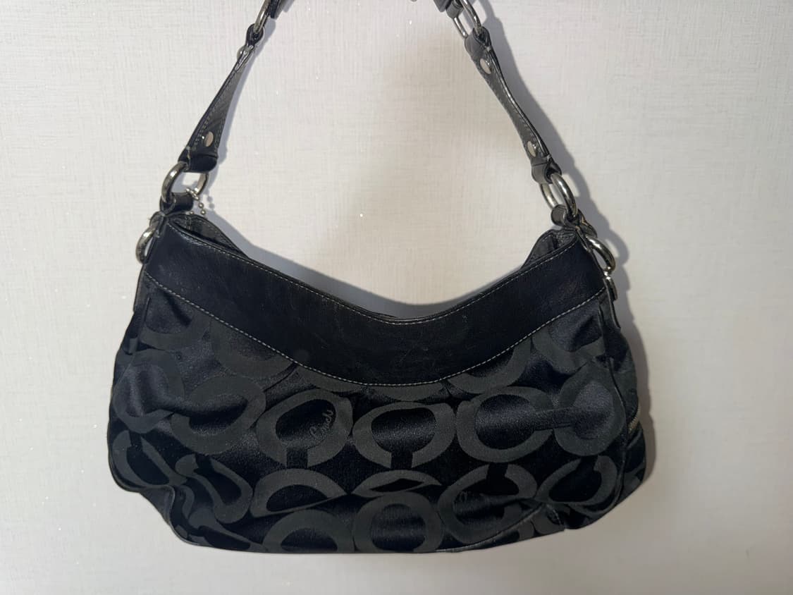 코치숄더백 블랙 상품이미지4