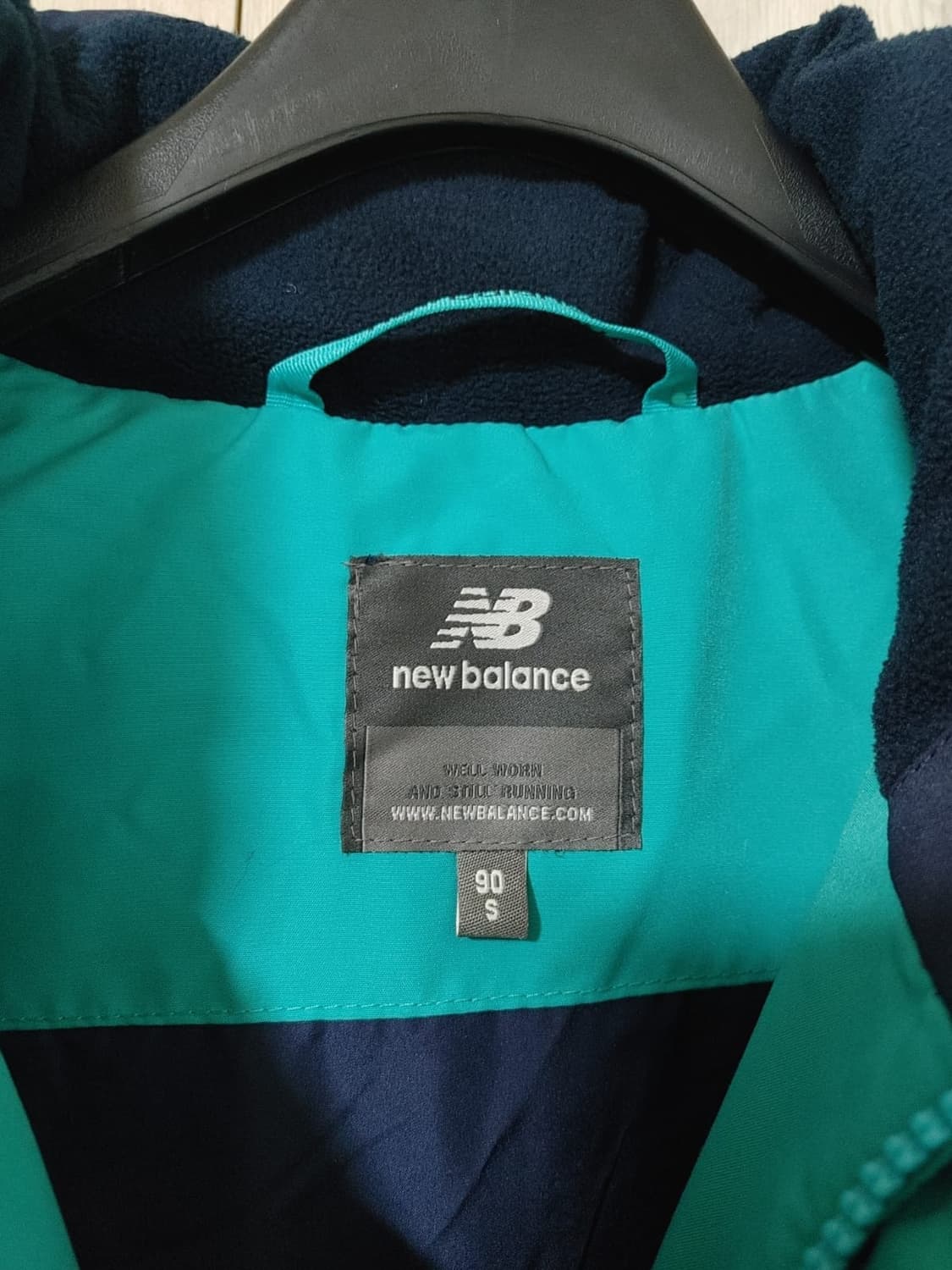 뉴발란스 투톤 컬러 패딩 자켓 – 90 사이즈 상품이미지5