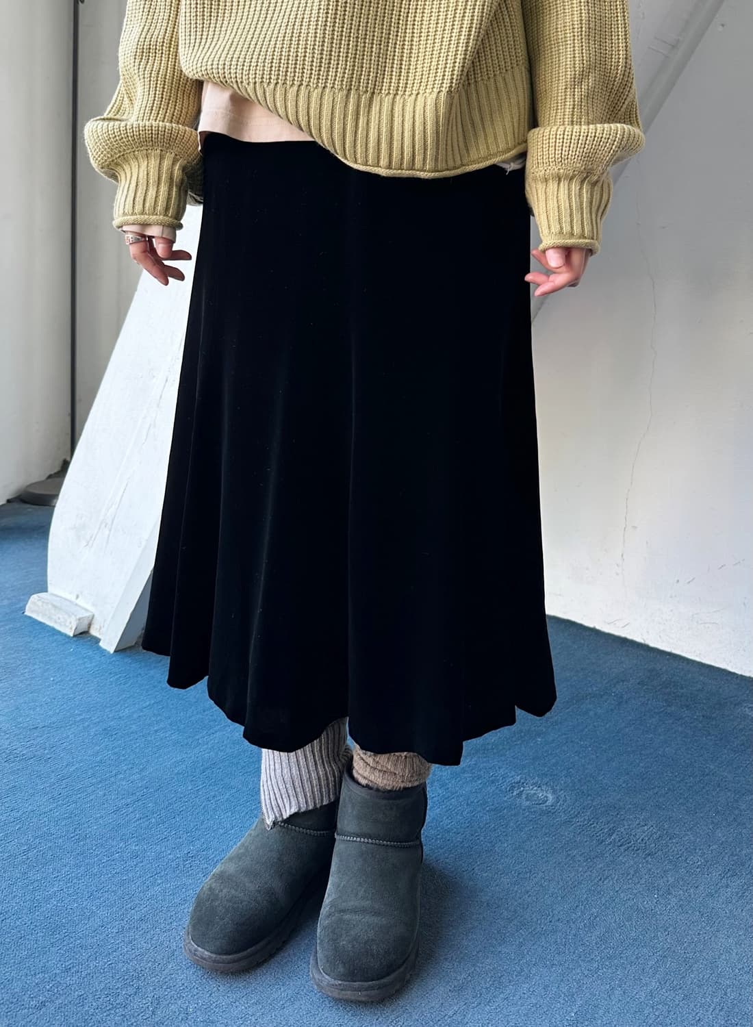 Cupro velour banded loose skirt 상품이미지4