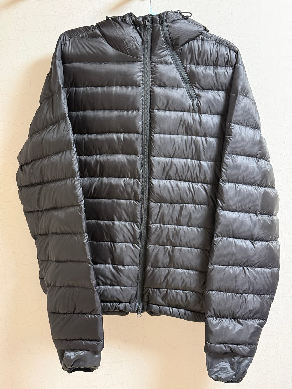 산산기어 서픽스 푸퍼 자켓 블랙_25FW 상품이미지1