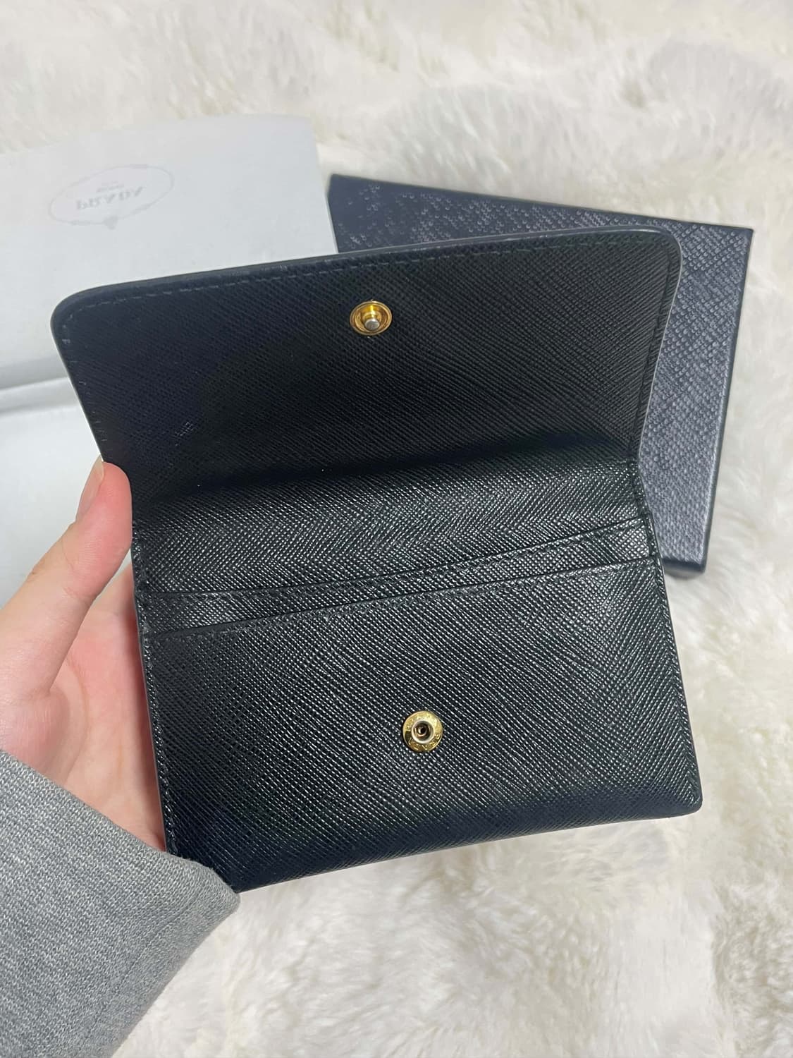 프라다 지갑 상품이미지2