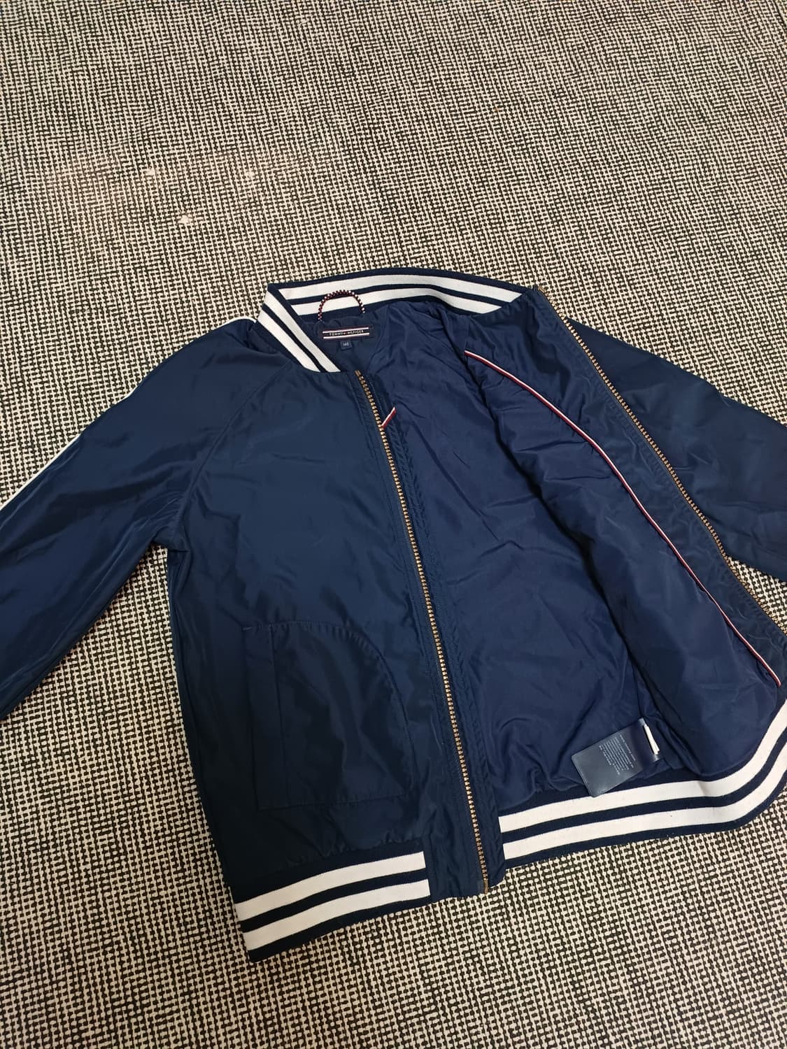 타미 네이비 점퍼 (신장140) 상품이미지3