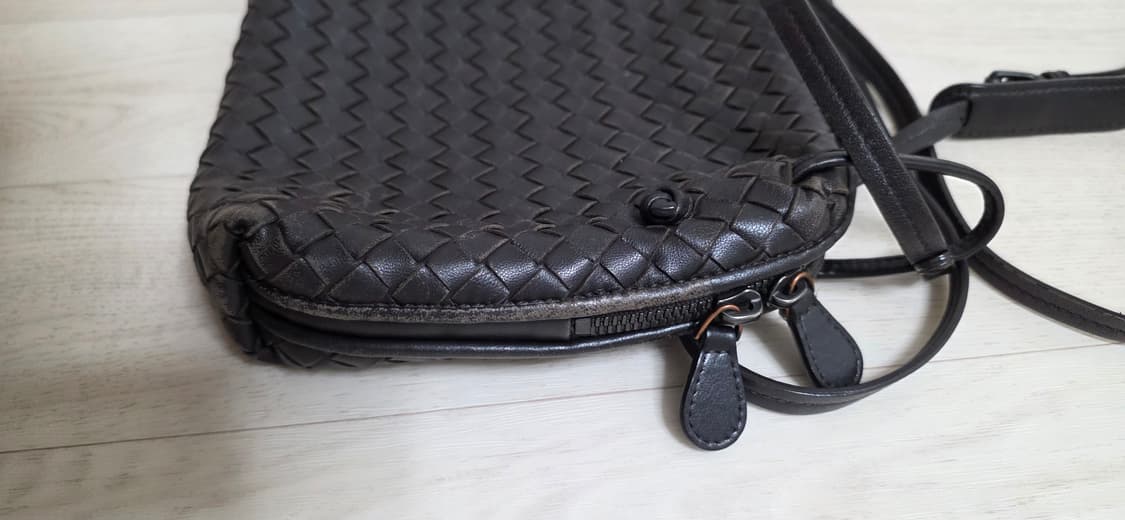 보테가베네타 크로스백 상품이미지7