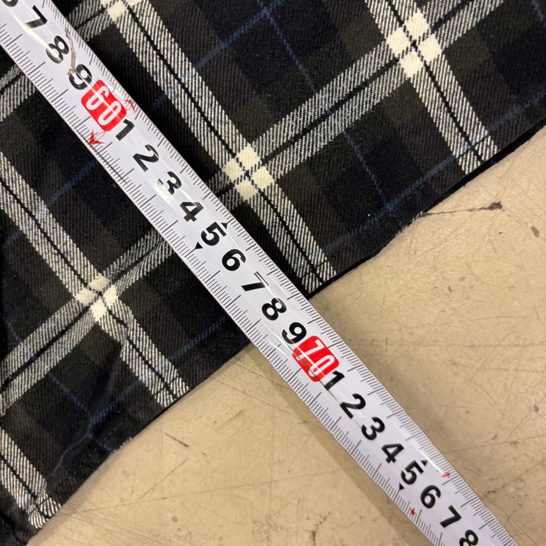 디스커버리 블랙 체크 셔츠 상품이미지4