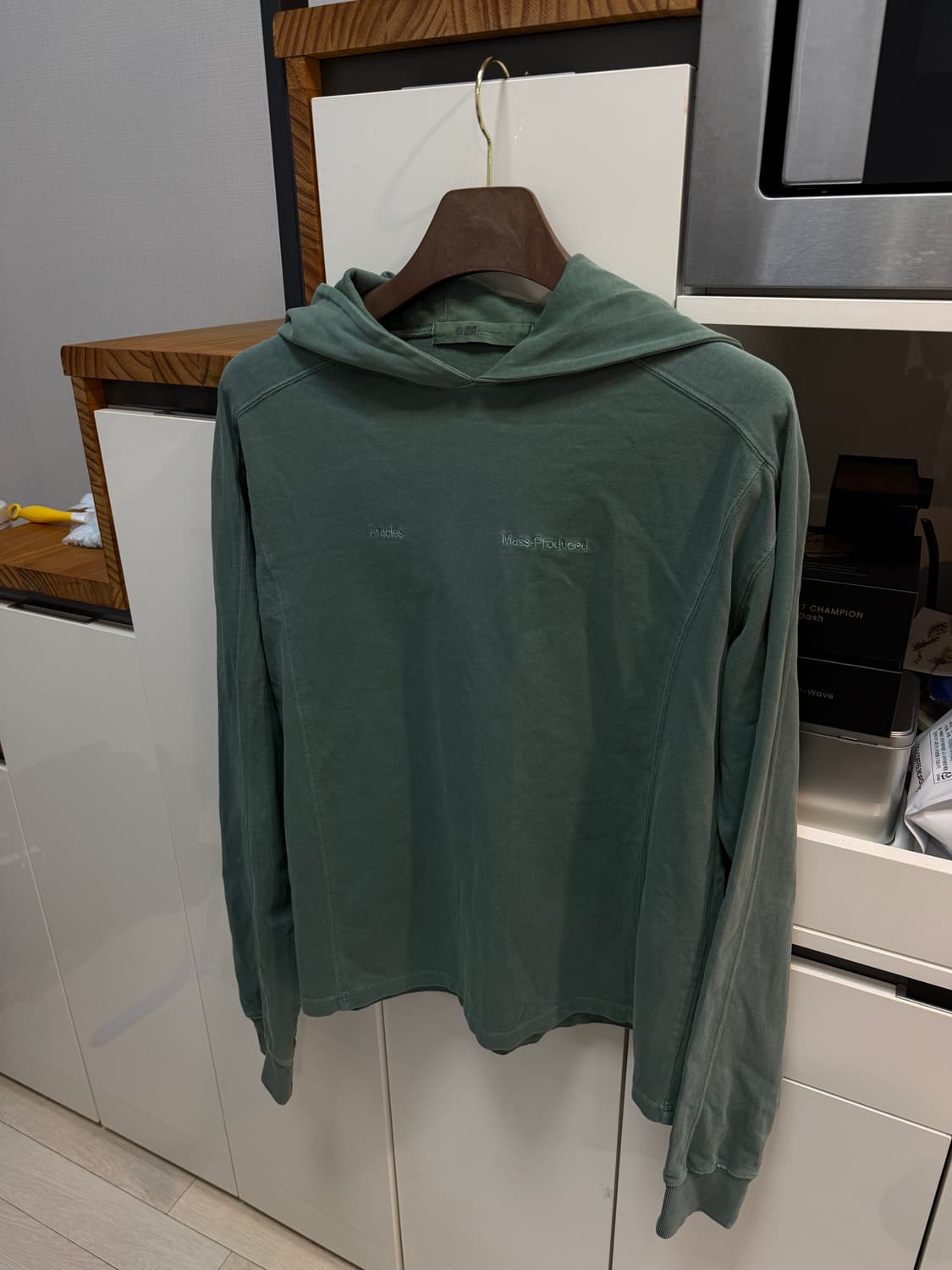 플라스틱 프로덕트 롱슬리브 후드티 M사이즈 판매합니다 ! 상품이미지1