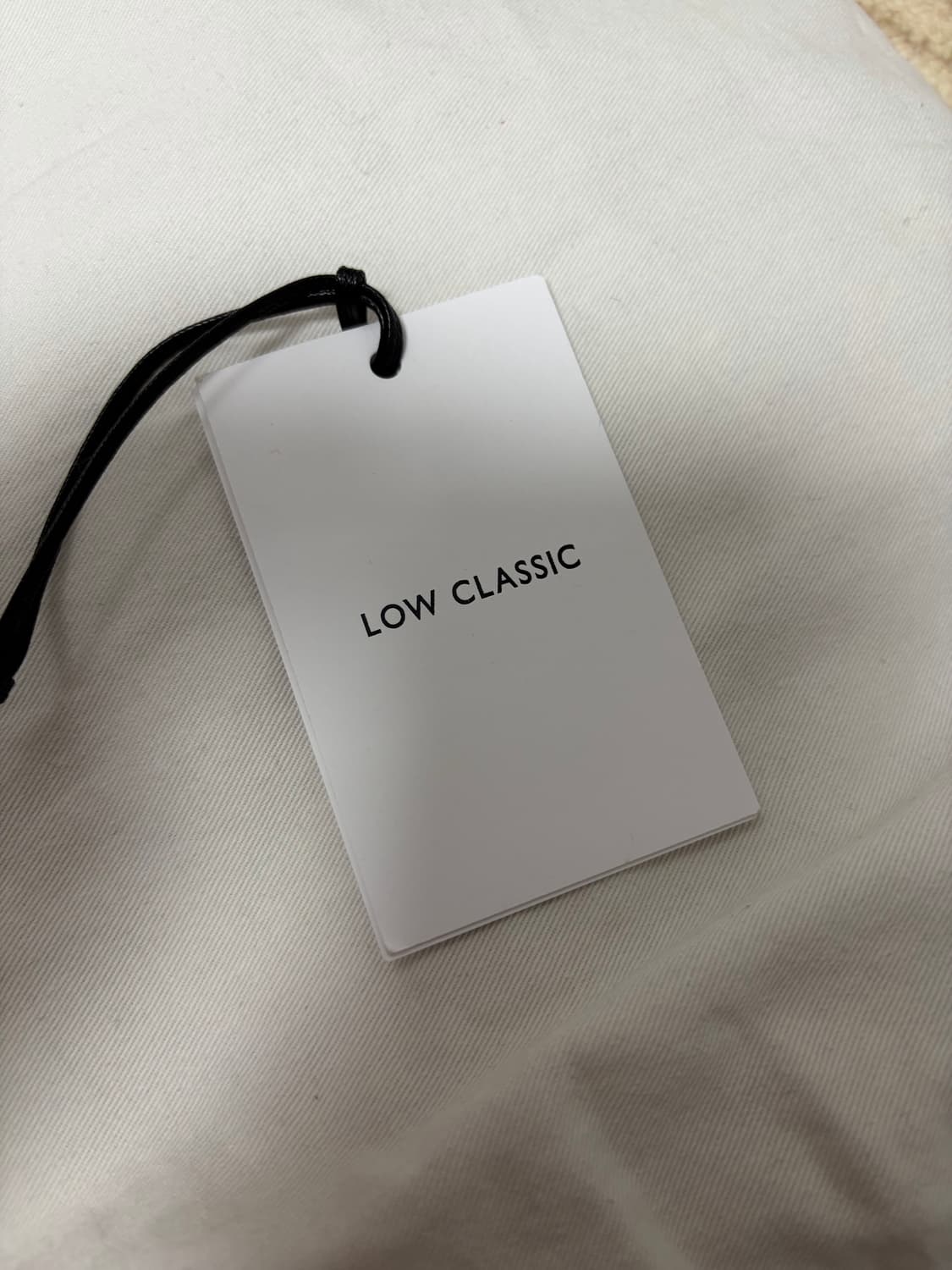 로우클래식 크로스백 상품이미지6