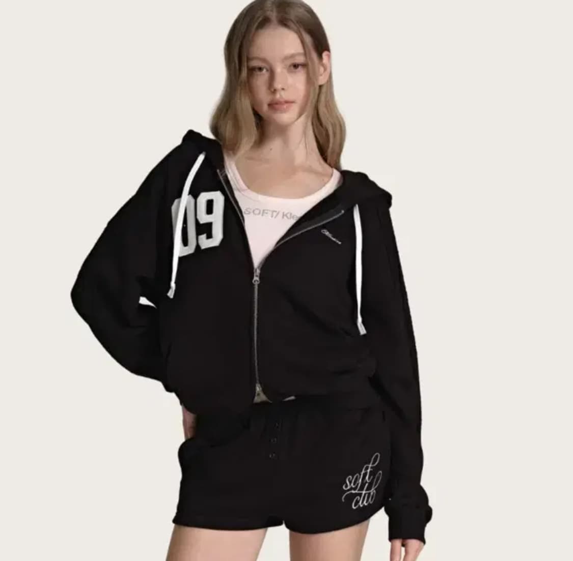 클리시어 후드집업 상품이미지1